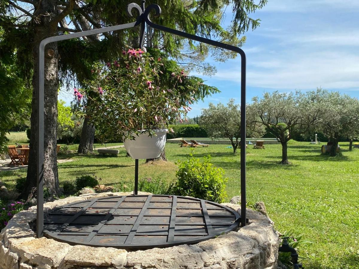 Desir De Provence Bed & Breakfast Sarrians Exterior foto